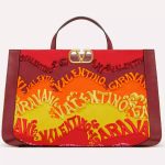 6 Must Have Valentino Garavani Tote Bags