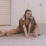 Gender-Neutral Streetwear Wardrobe: 12 Pieces That Work
