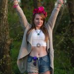 How to Create a Festival Outfit That Feels Exactly Like You