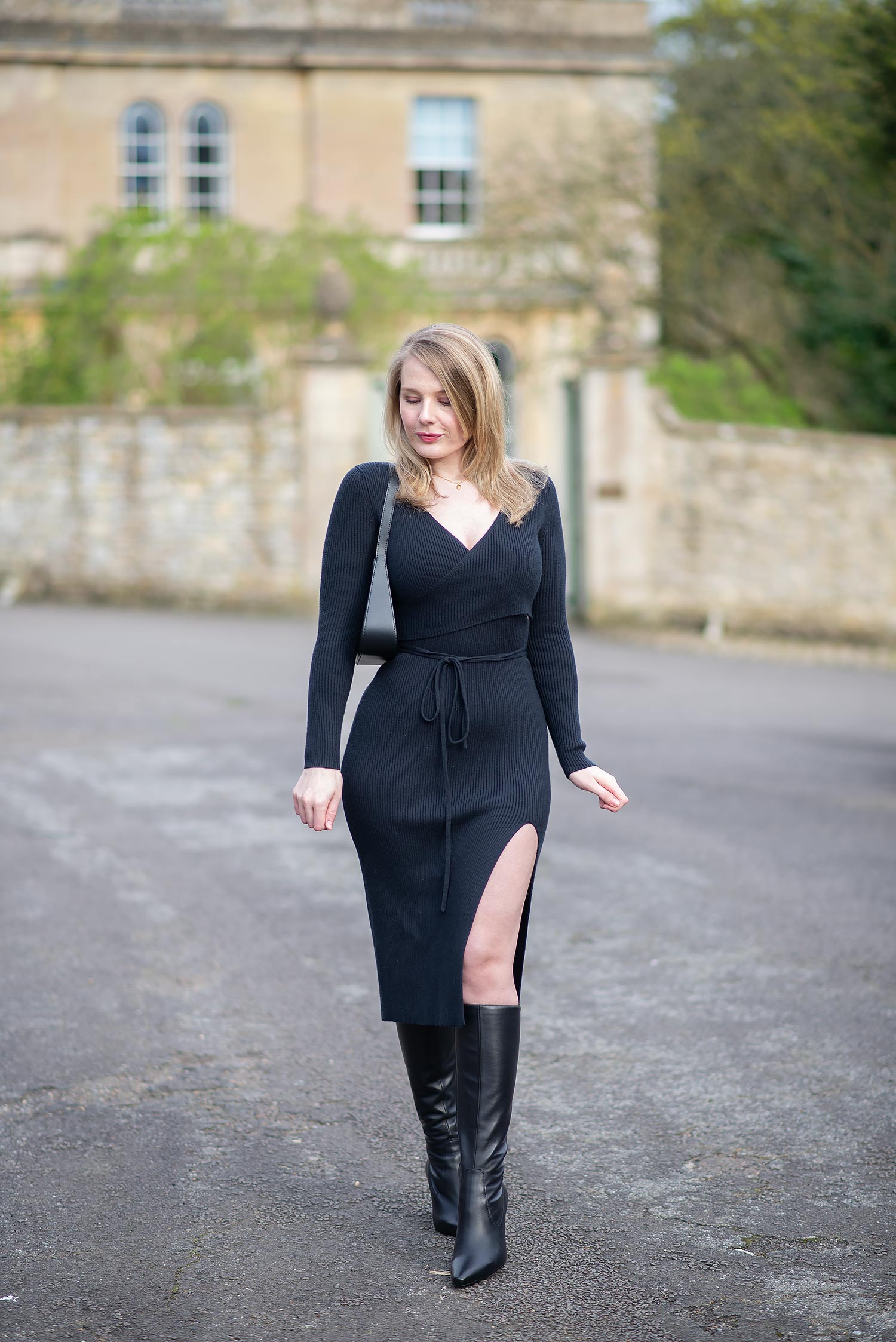 Flattering dress types for all body shapes