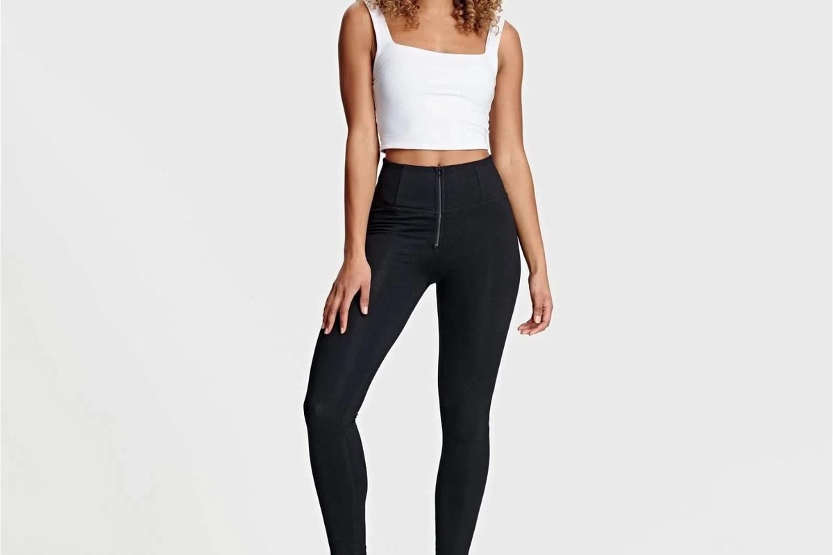 Freddy black high-waisted seven-eighth trousers